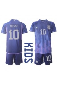 Argentina Lionel Messi #10 Babyklær Borte Fotballdrakt til barn VM 2022 Korte ermer (+ Korte bukser)